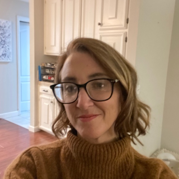 Hi! I’m Jo. I’m a 5’2, 120lb (ish) pear-shape who loves boho & classic clothes - Picture 5 of 14